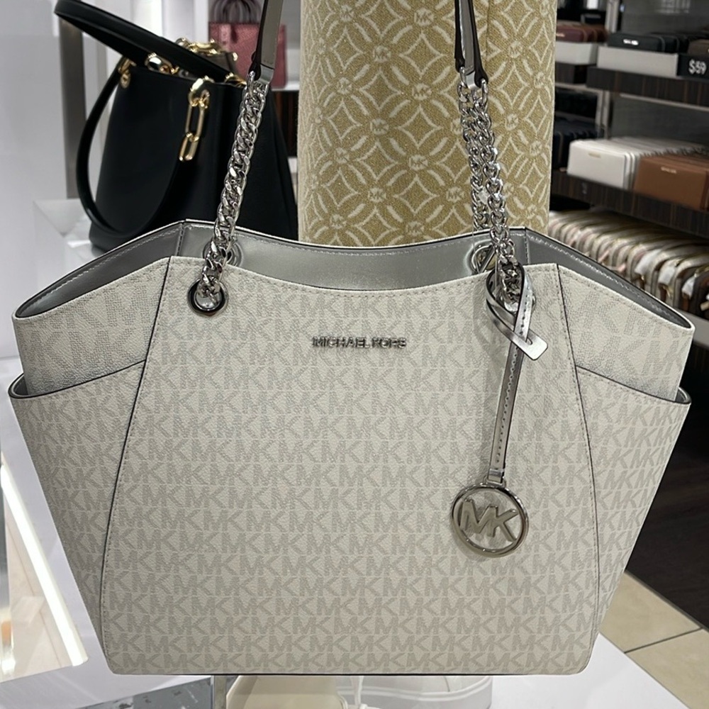 MICHAEL KORS 
Jet Set Travel Large Signature Chain Shoulder Tote Bag
Silver 
NWT